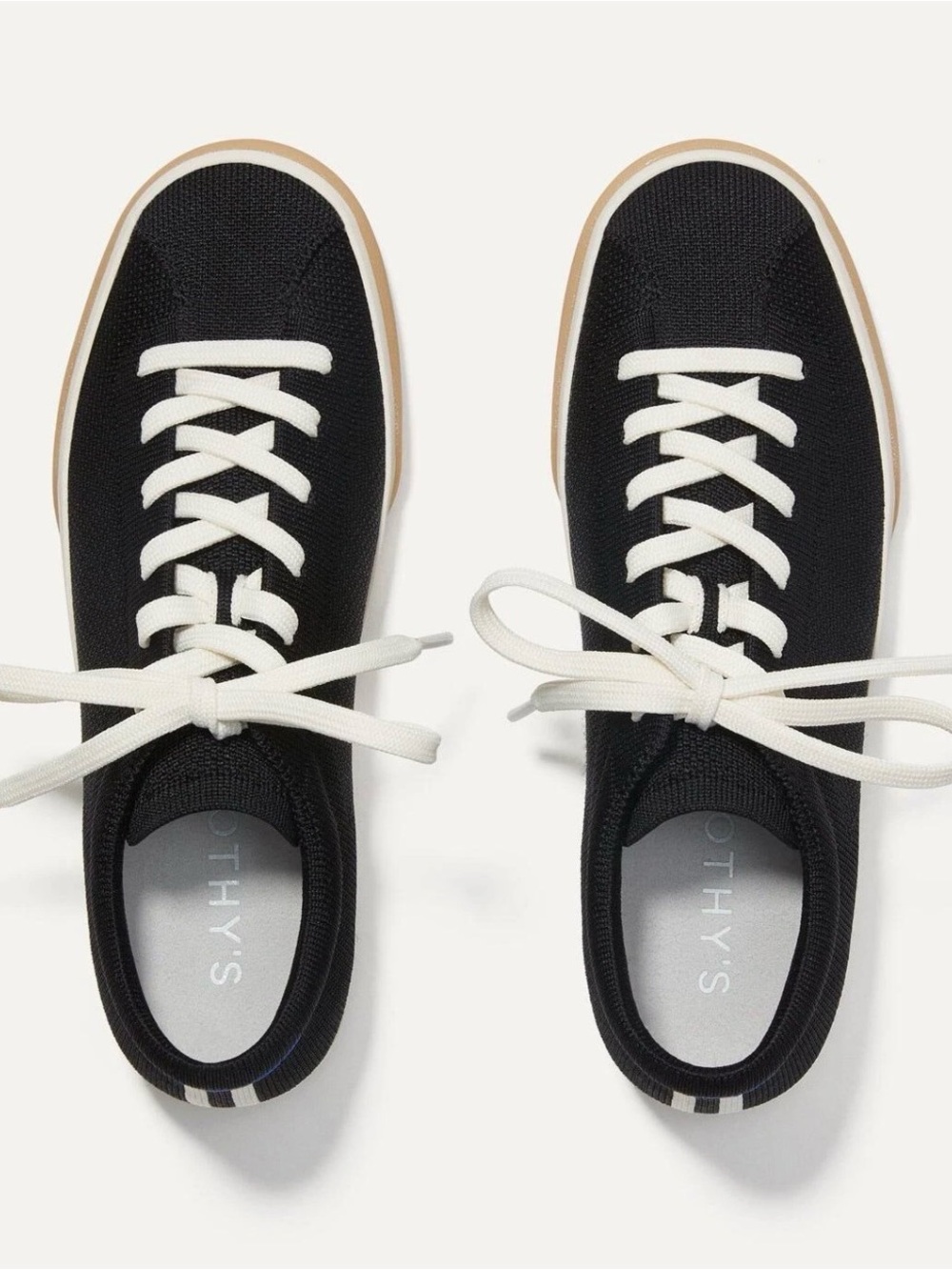Rothy’s Lace Up Sneakers in Black Size 9